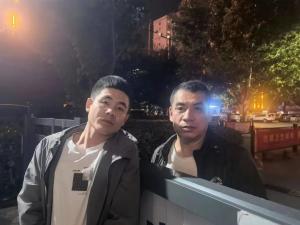 市文旅集團(tuán)一線戰(zhàn)“疫”之：古有木蘭替父從軍，今有老翁代子抗“疫”——集團(tuán)員工父子王小強(qiáng)、王浩的抗“疫”故事