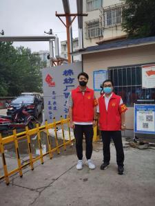 市文旅集團(tuán)一線戰(zhàn)“疫”之：“帥飛了”組合秒變“救火勇士”，“暖心”大白全心全意為居民服務(wù)